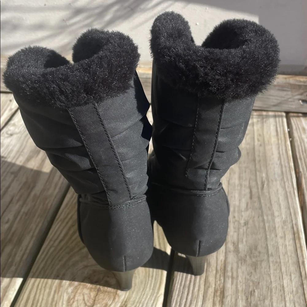 Cold Remedy Black Faux Fur Water-Resistant Mid-Calf Winter Boots Size 5M